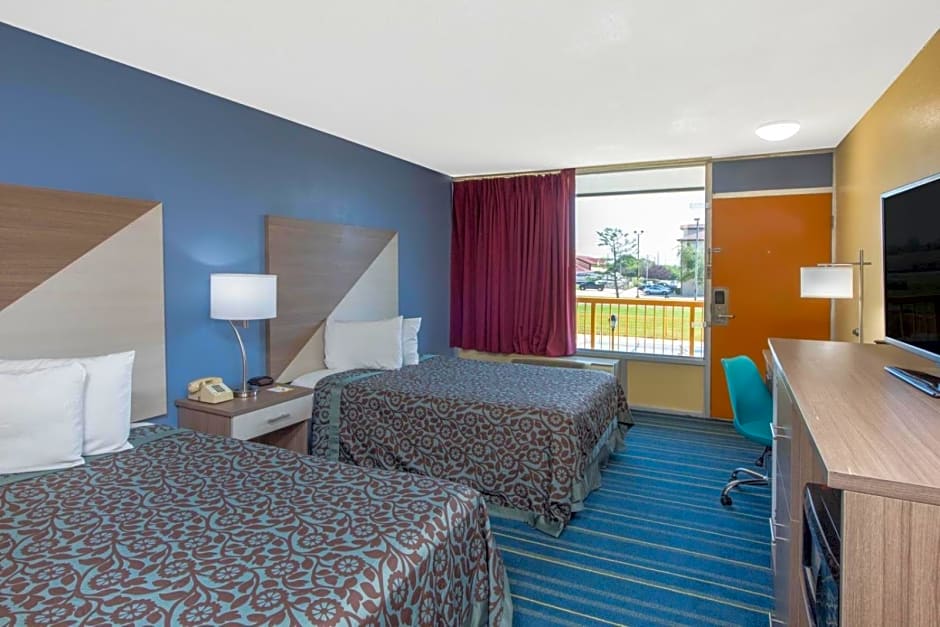 Days Inn by Wyndham Salem, Illinois