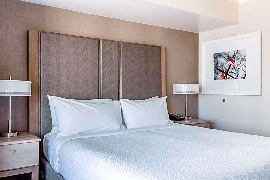 Coast Seattle Downtown Hotel by APA
