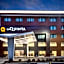La Quinta Inn & Suites by Wyndham Rosemont/O Hare