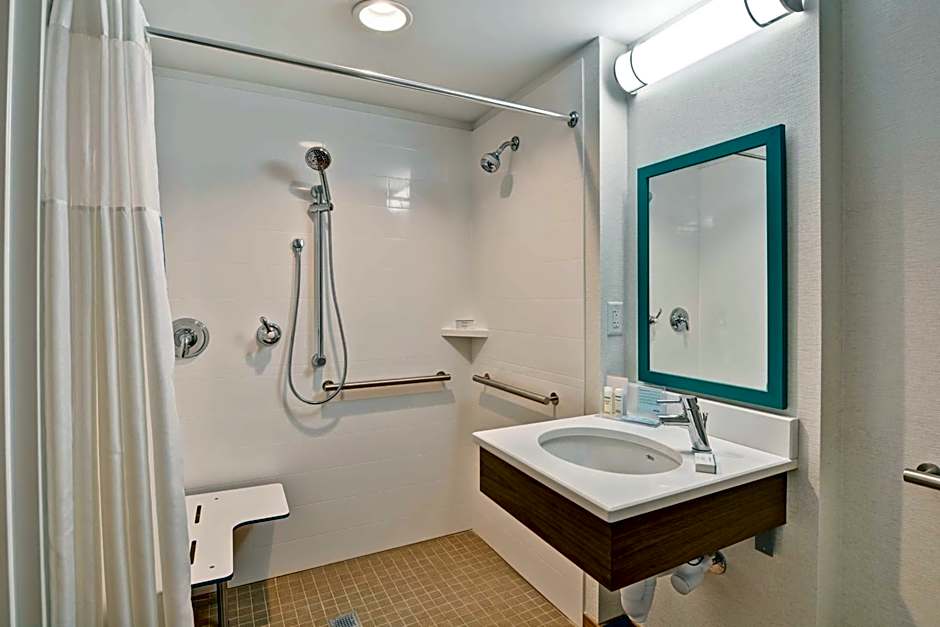 Hampton Inn By Hilton Memphis-Poplar