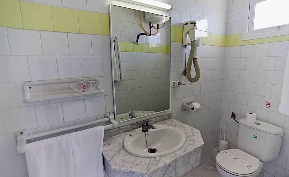 Cala Bona y Mar Blava