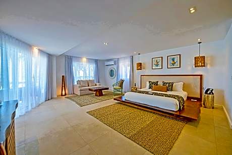 Royal Sea Suite