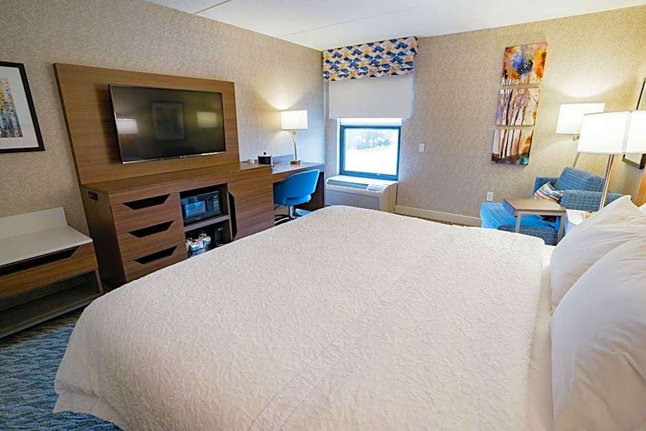 Hampton Inn By Hilton Clarks Summit