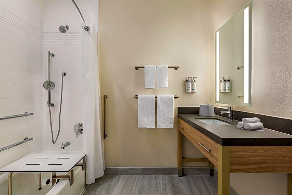 Candlewood Suites Bessemer Birmingham SW By IHG