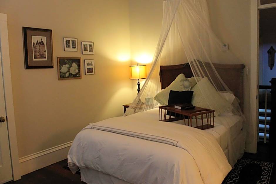 Grand Magnolia Ballroom & Suites