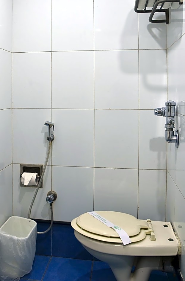 Hotel Tourist Deluxe