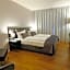 Hotel B99