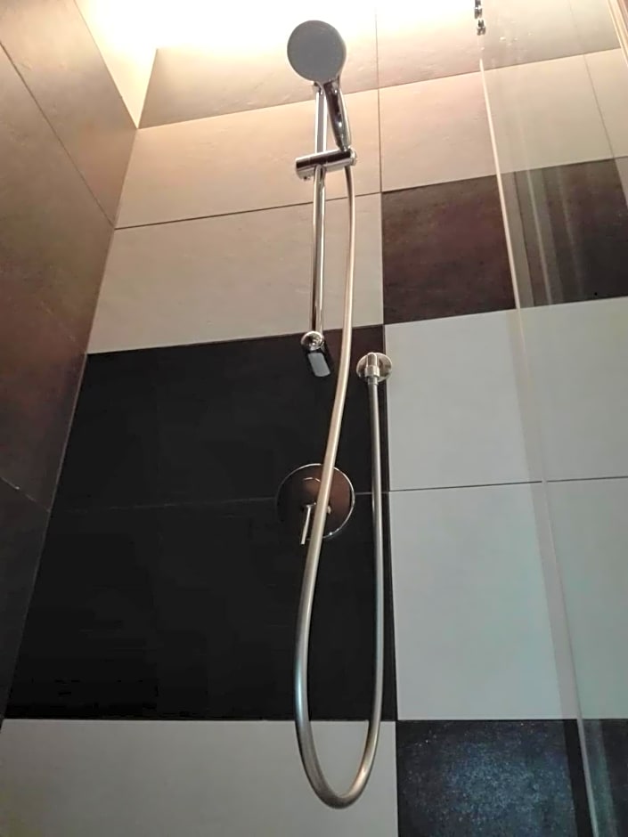 Patio 101 "Exclusive"