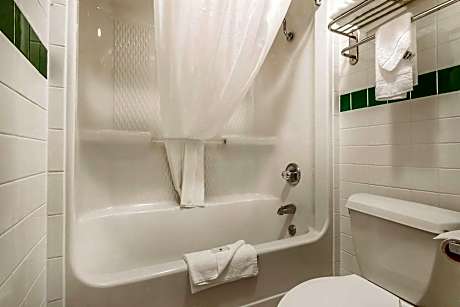 King Room - Non-Smoking