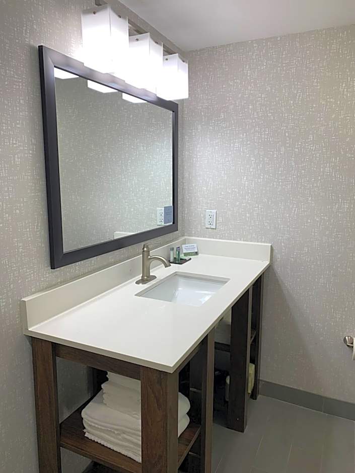 Sleep Inn & Suites California MD