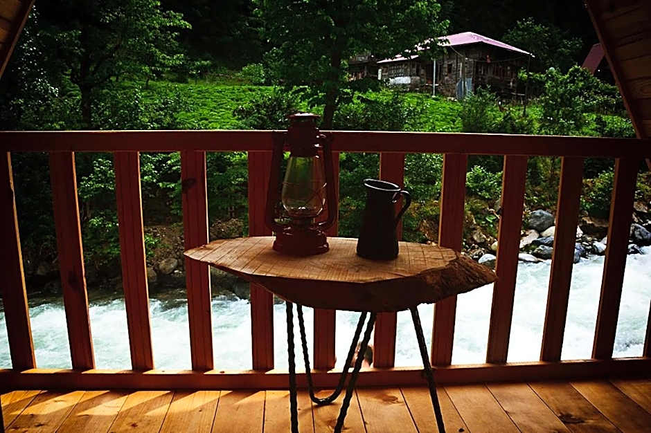 Foga Bungalov – Çamlihemsin, WI