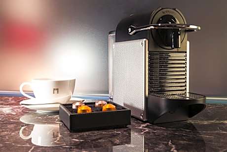 Deluxe Twin Room - Non-Smoking