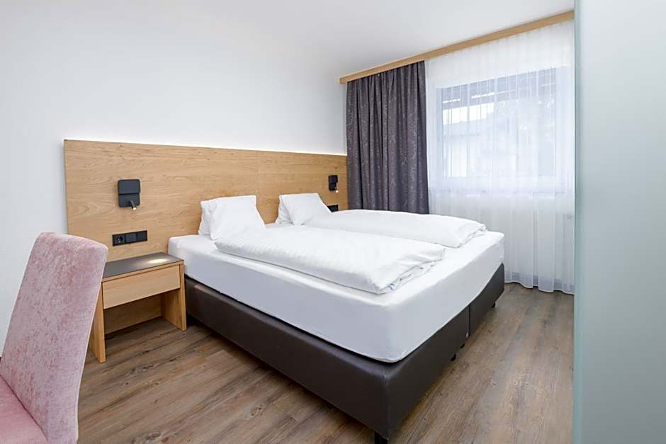 Hotel Alpenblick Attersee