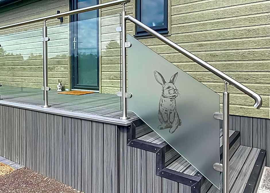 Lakeside Luxury Lodges