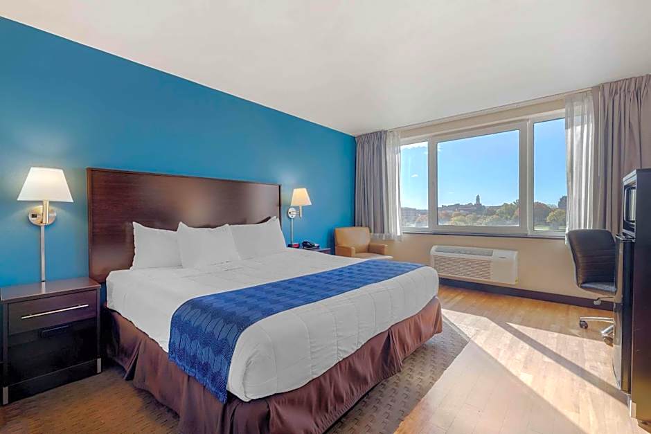 The Capitol Hotel