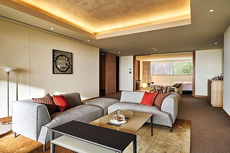 THE HIRAMATSU KARUIZAWA MIYOTA