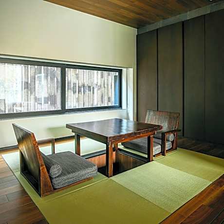 Premium Japanese-Style Room