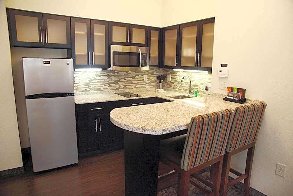 Staybridge Suites Minot By IHG