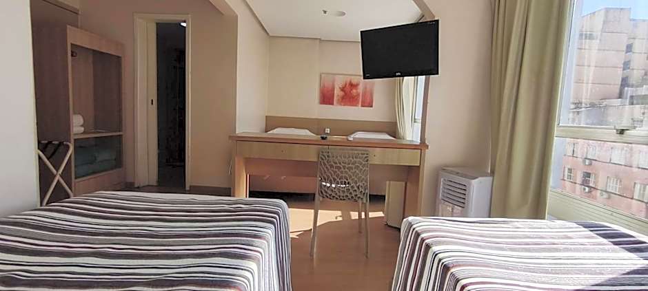 Hotel Dan Inn Express Porto Alegre - Próximo ao Complexo Santa Casa e Araújo Viana