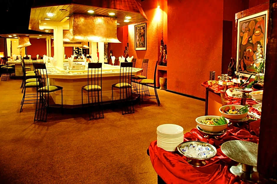 Rainbow Towers Hotel & Conference Centre