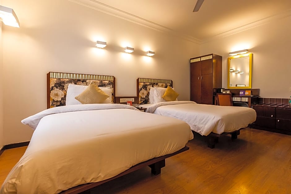 3 BY OYO Nami Residency Ahmedabad