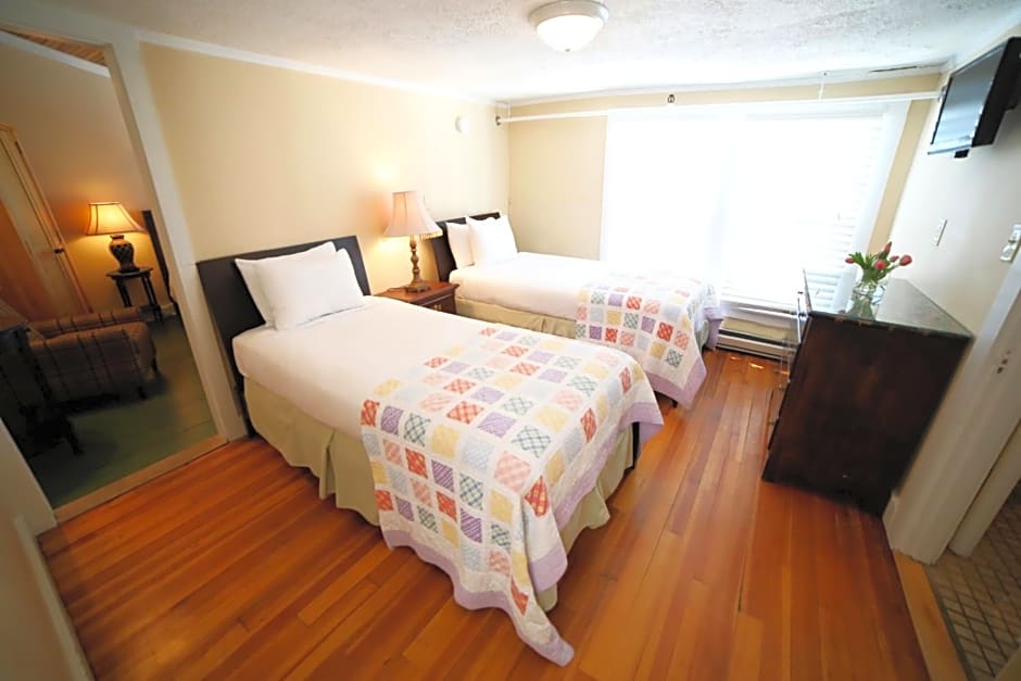 The Kennebunk Inn