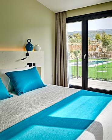 Junior Suite with Mountain View