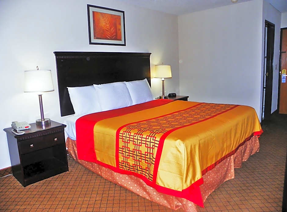 Royalton Inn & Suites Upper Sandusky