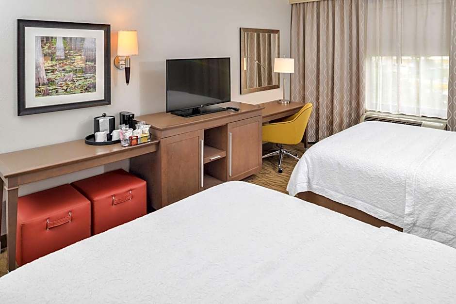Hampton Inn By Hilton Gonzales