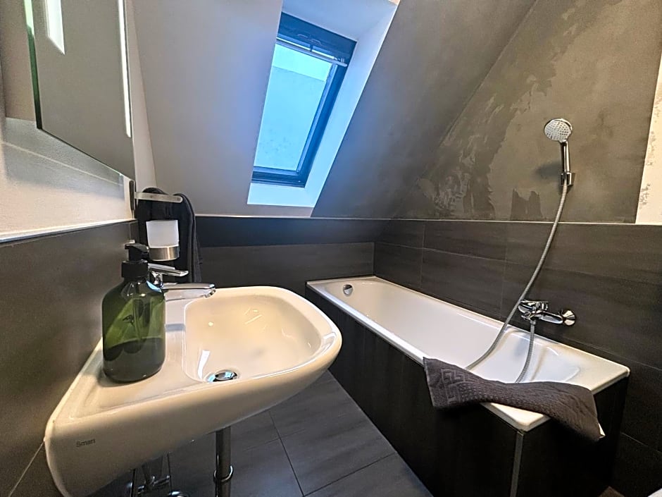 Boutique Hotel Q8 By Simplex