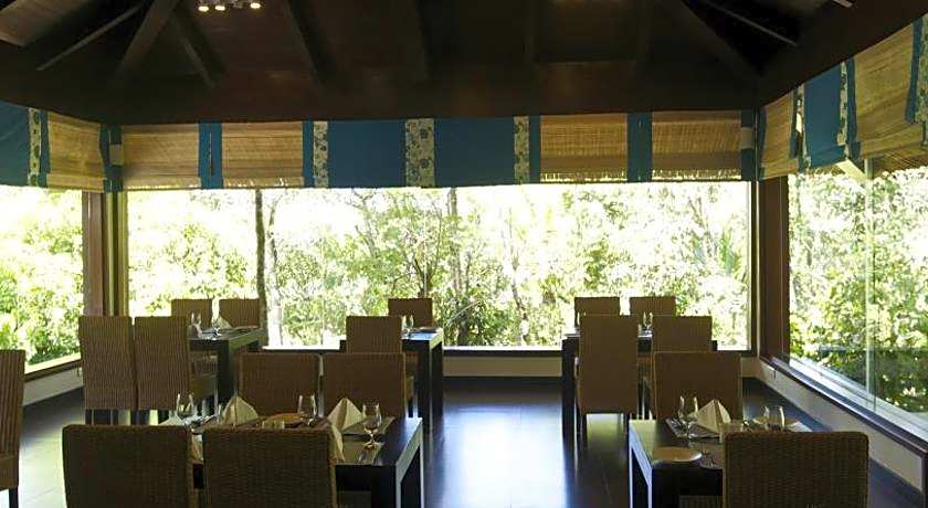 Niraamaya Retreats Cardamom Club