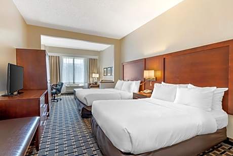 Double Suite with Two Double Beds - Non-Smoking