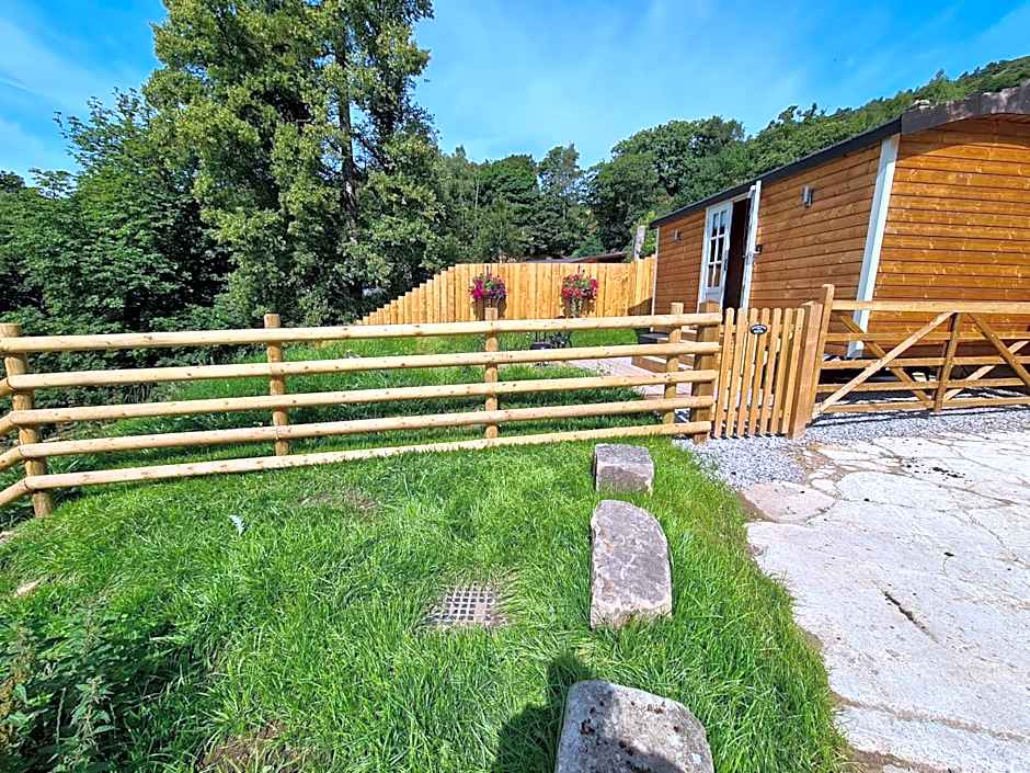 Peak District Shepherds Hut