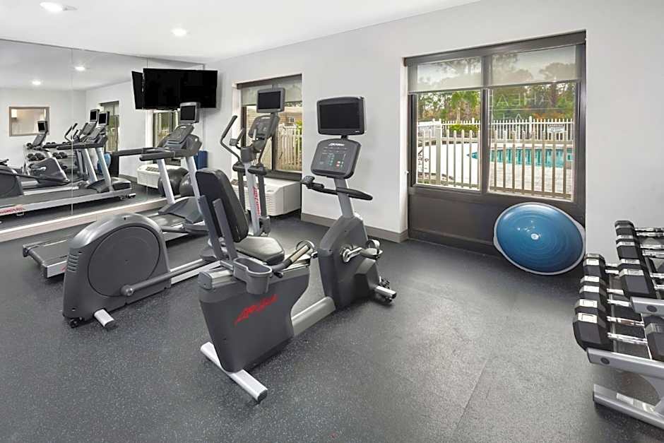 Holiday Inn Express & Suites Sebring By IHG