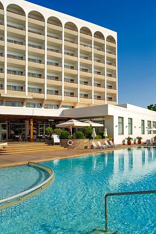 Ajax Hotel