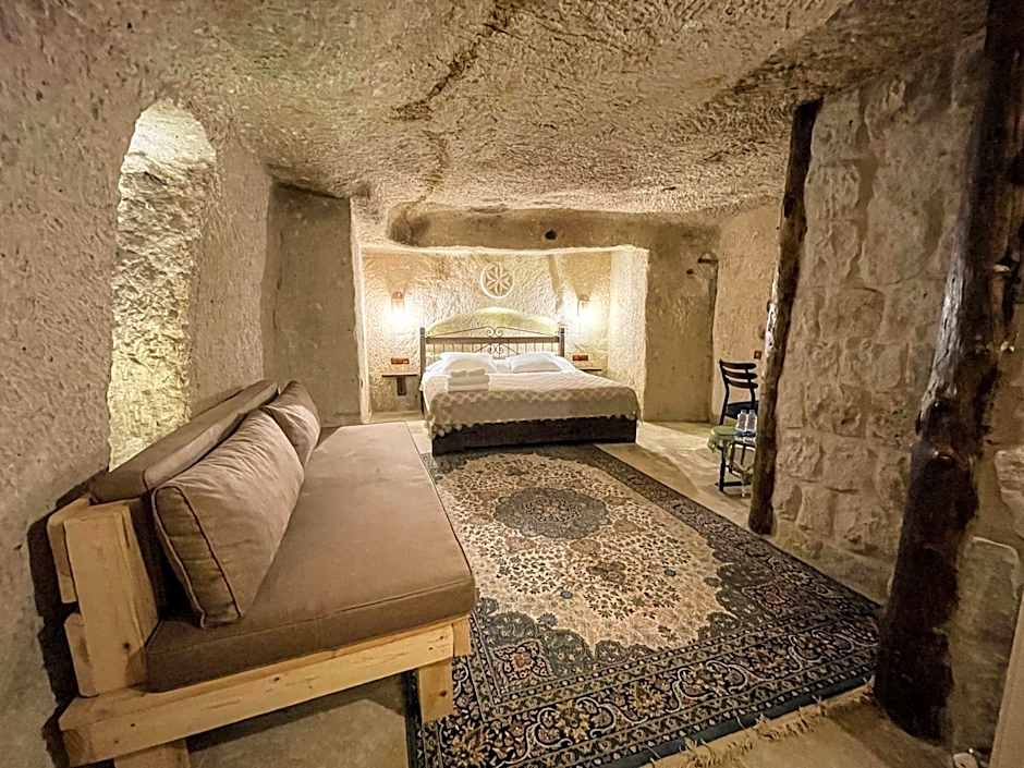 Takunya Cave Hotel