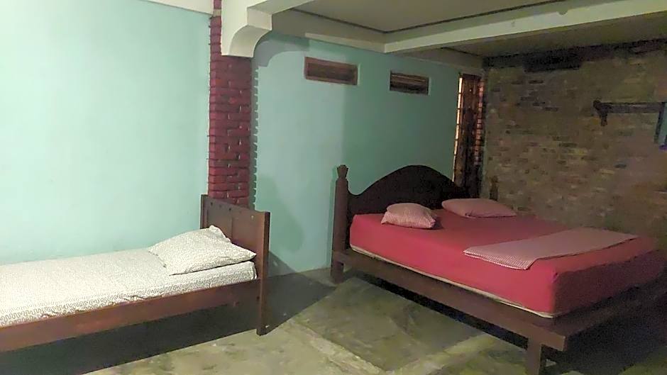 Lawang Inn Restaurant & Jungle Trek