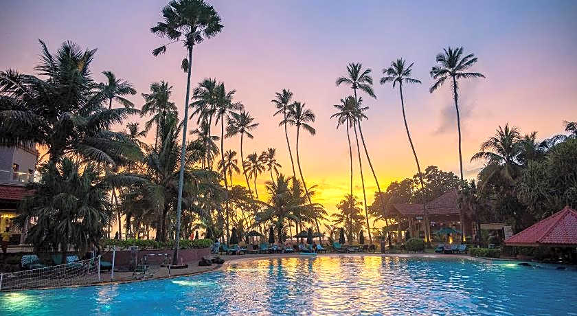 Royal Palms Beach Hotel