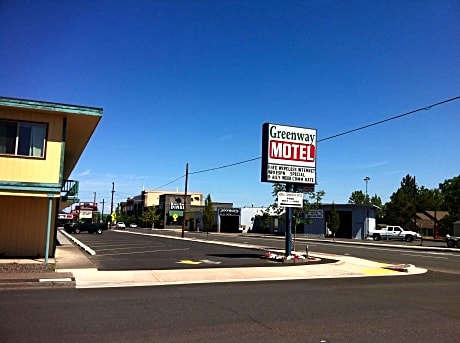 Greenway Motel