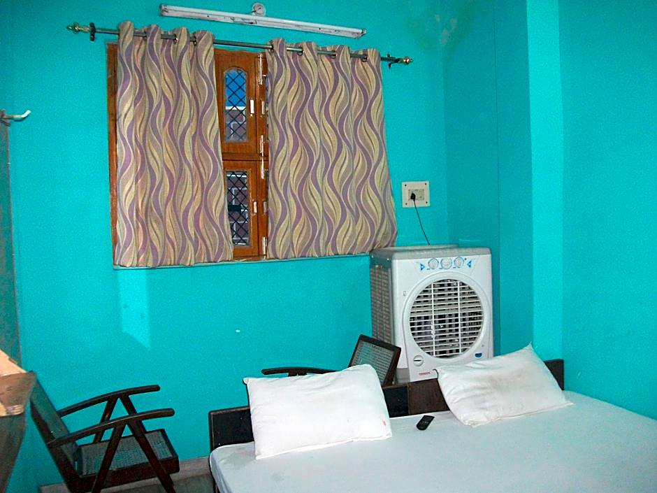 Shree Hare Rama Hare Krishna Hotel