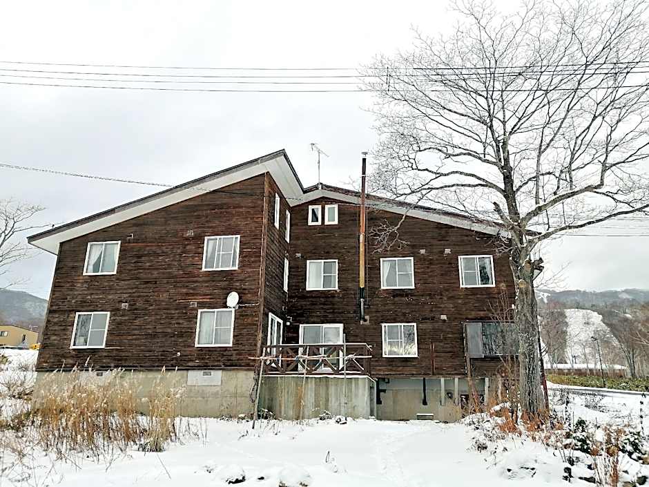 Annupuri Mountain View Lodge