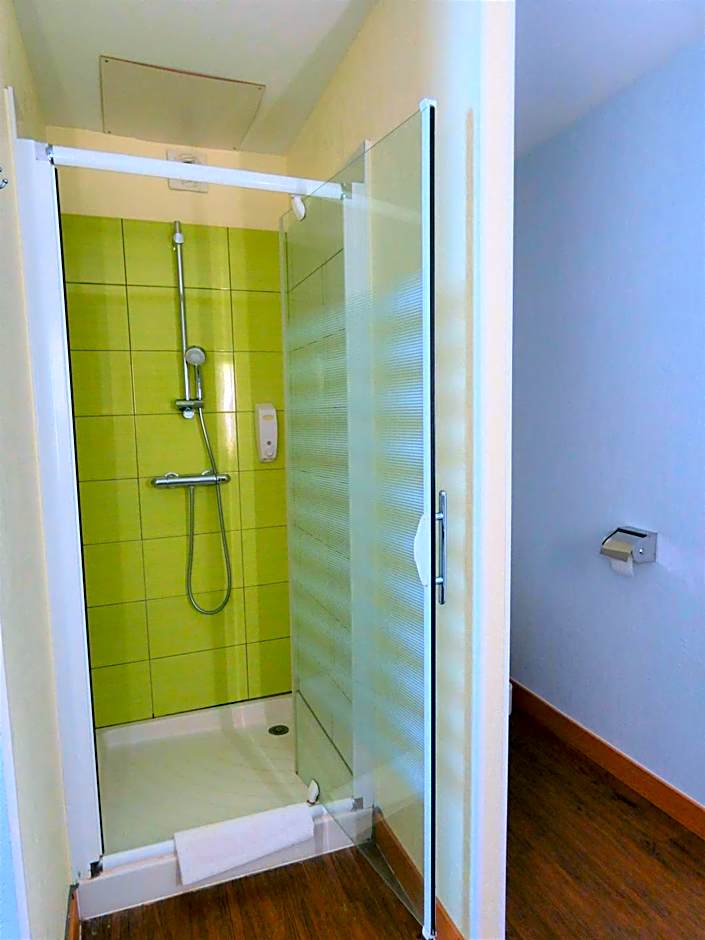 Hôtel Azur Saint Junien Cit'Hotel