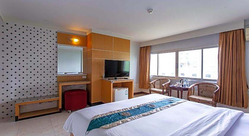 Satit Grand View Hotel