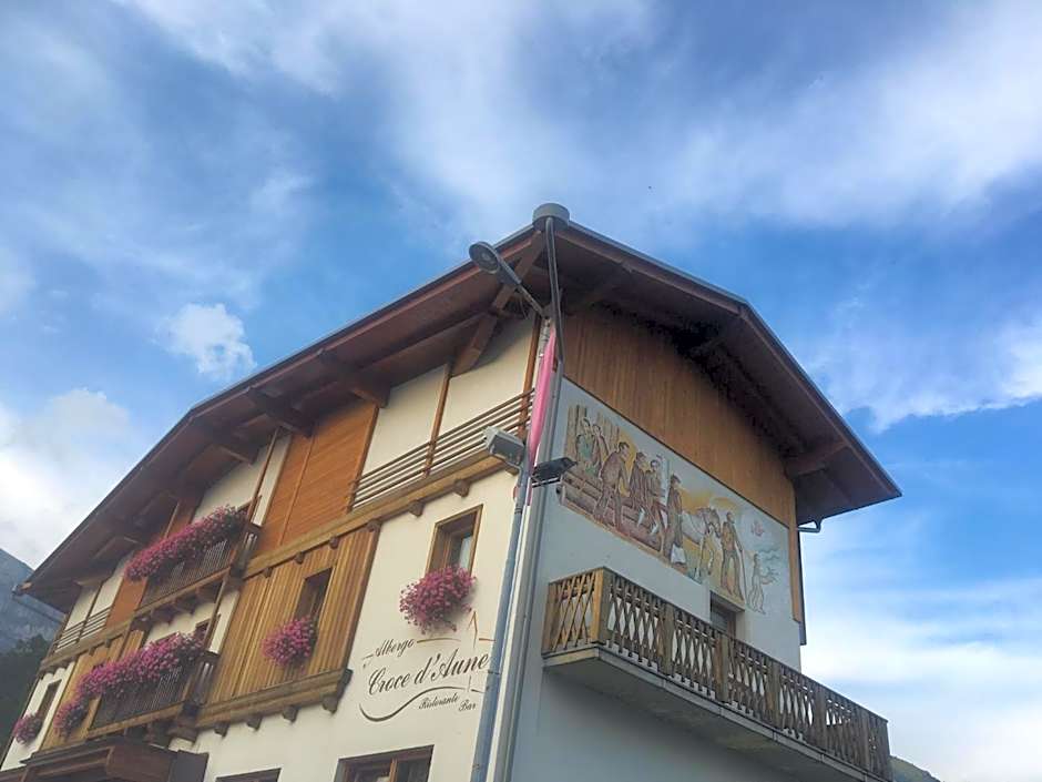 Albergo Croce d'Aune