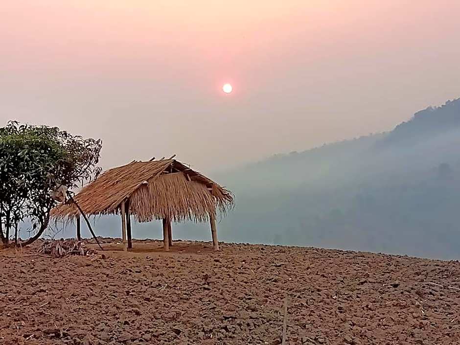 Akha Hill House Hotel