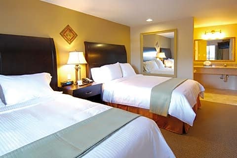 Best Western Plus Meridian Inn & Suites, Anaheim-Orange