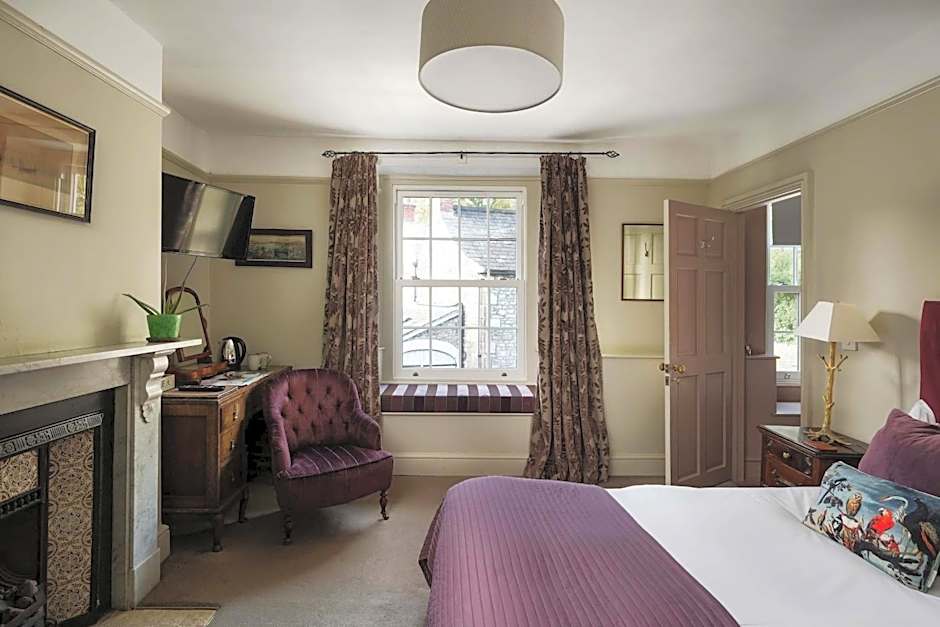 The Oakhill Inn