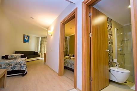 Standard Family Room