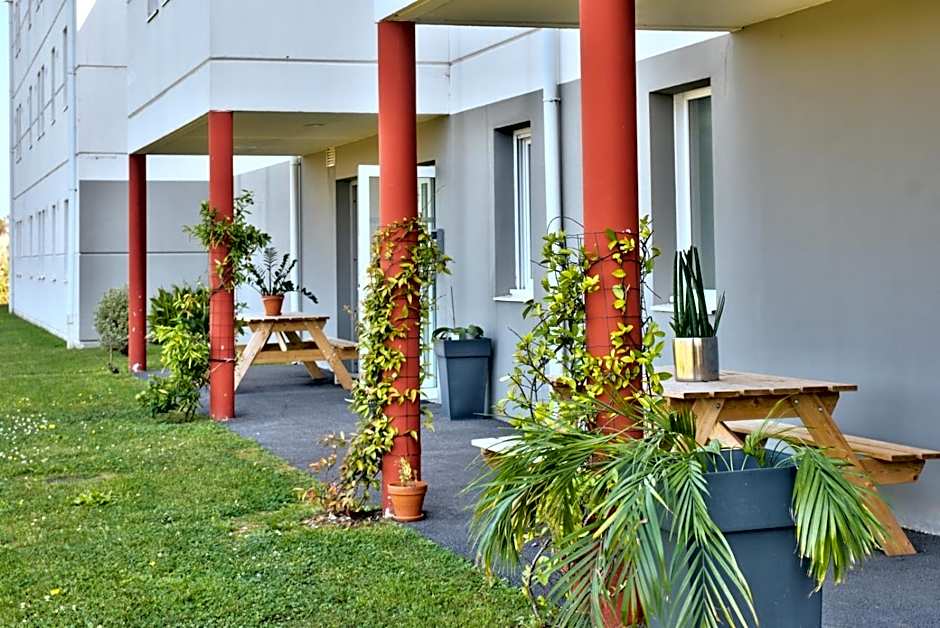 Adonis Hotel Bayonne