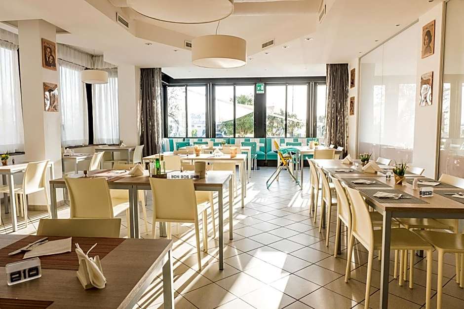 Hotel Rudy Cervia